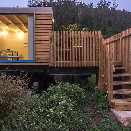 A De Carmen Cabana Moura