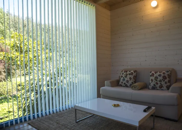 A De Carmen * Cabana Moura